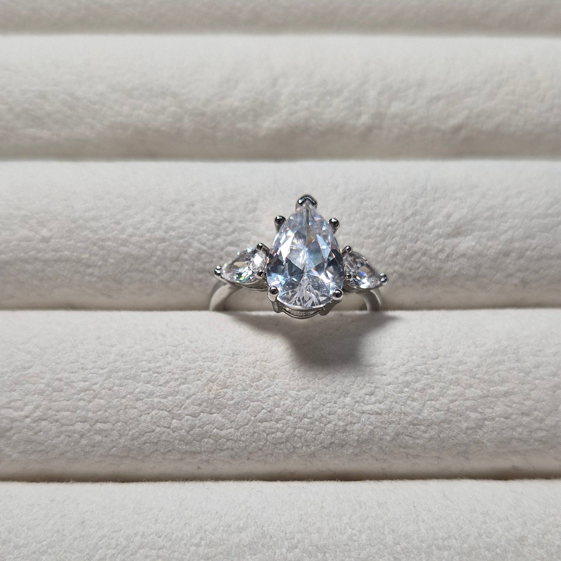 Water drop ring