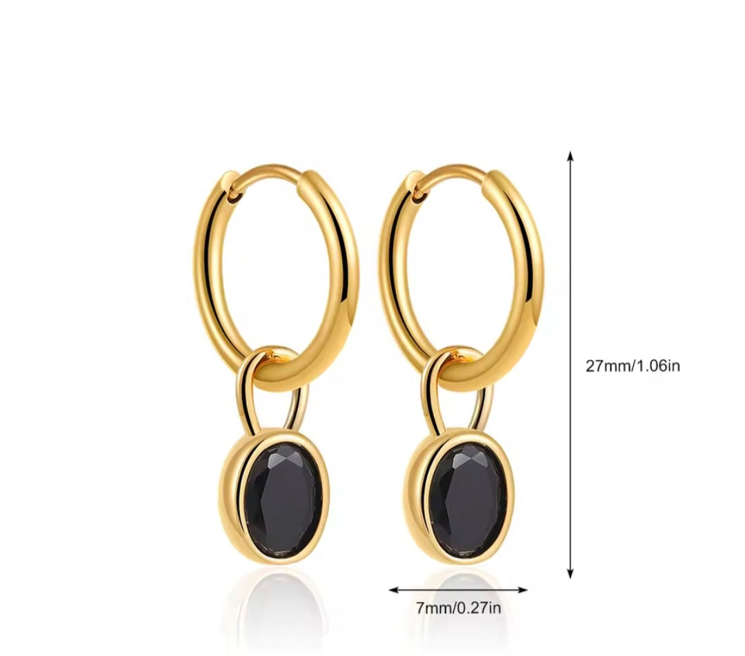 Oval zircon hoop earings